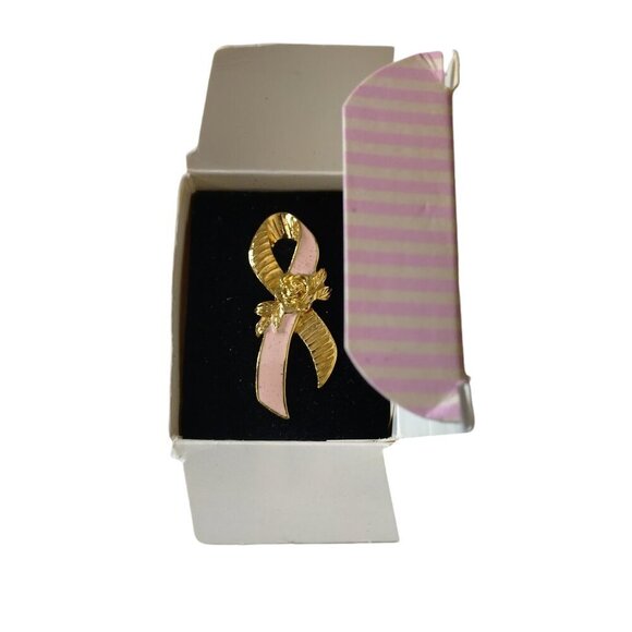 AVON Breast Cancer Awareness Pin Brooch Gold Tone Pink Ribbon In Box - Picture 2 of 4